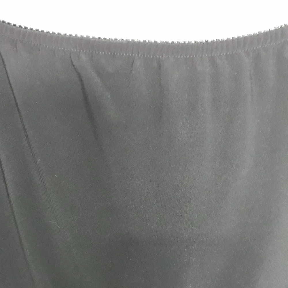 Patra pull on black skirt size 12